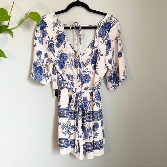 TRIXXI Floral Open Back Romper New - Picture 2 of 7